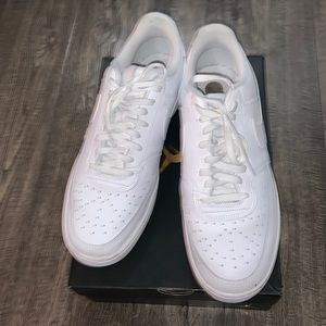 MENS NIKE ALL WHITE COURT VISION LOW SIZE 12 🏀⭐️